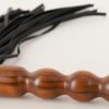 Flogger fácil de segurar com cabo de madeira maciça
